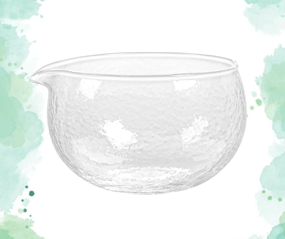 Glass Texture Matcha Chawan with Pouring Spout – Modern Japanese Bowl 400 ml
